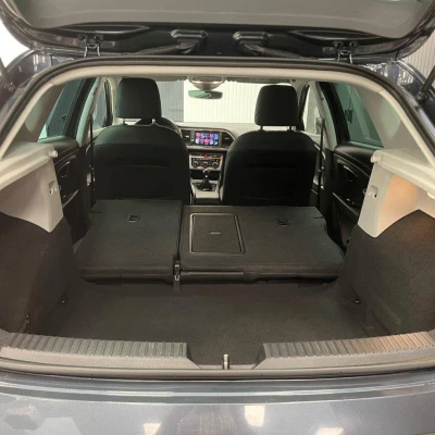 Leon 1.0 EcoTSI 115 Start/Stop BVM6  Urban - photo 52/53