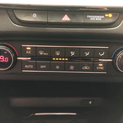 CEED 1.5 T-GDi 140 ch DCT7  GT-line - photo 34/57