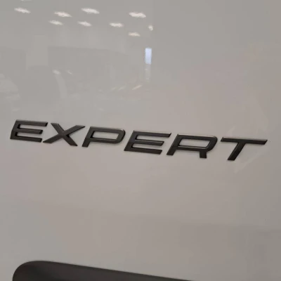 EXPERT FGN XL BLUEHDI 145 BVM6   - photo 13/46