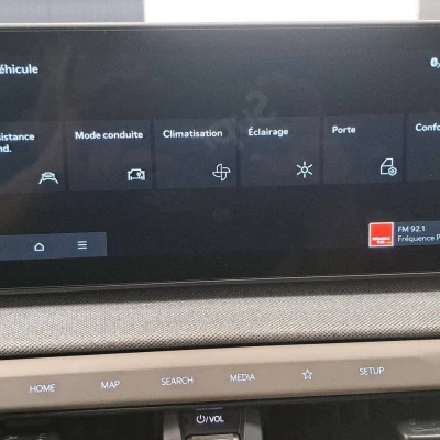 EV4 58.3 kWh 204 ch Autonomie Standard  Earth - photo 66/92