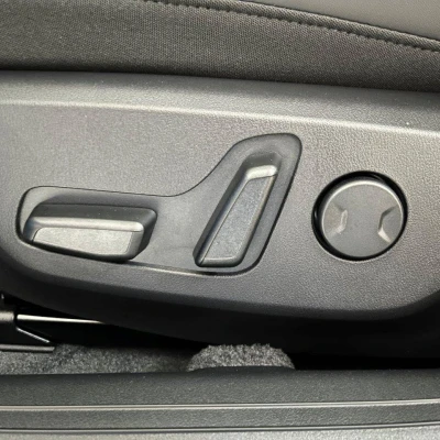 EV4 81.4 kWh 204 ch Autonomie Longue  GT-Line - photo 16/79