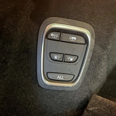 Grand Scenic TCe 140 EDC  Techno 7 places - photo 73/73