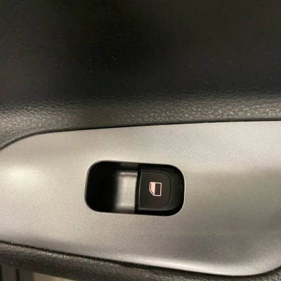 Stonic 1.0 T-GDi 100 ch DCT7  GT Line - photo 47/51