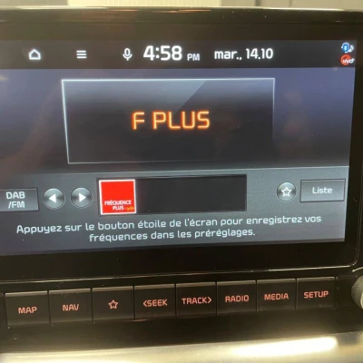 Stonic 1.0 T-GDi 100 ch DCT7  GT Line - photo 45/51