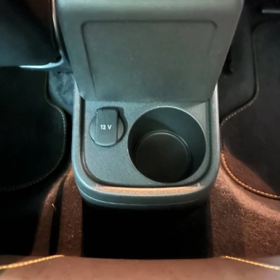 Coccinelle 2.0 TSI 220 BMT DSG6  Dune - photo 56/60