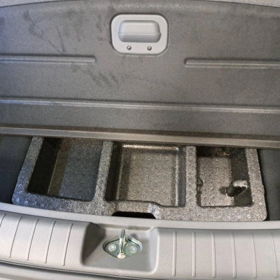 EV3 81.4 kWh 204 ch  Earth - photo 68/69