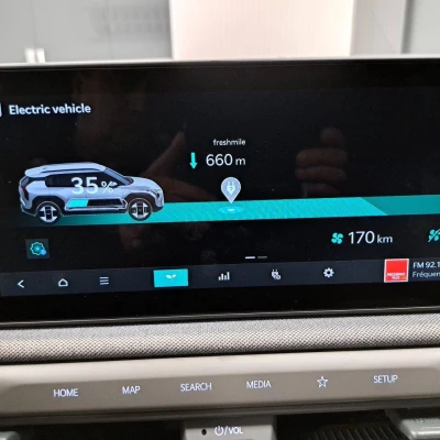 EV3 81.4 kWh 204 ch  Earth - photo 48/69