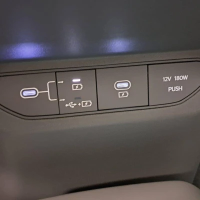 EV3 81.4 kWh 204 ch  Earth - photo 36/69