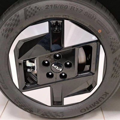 EV3 81.4 kWh 204 ch  Earth - photo 9/69