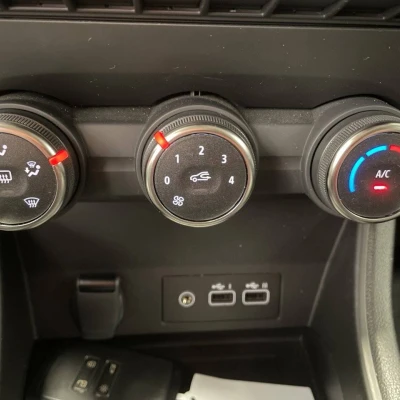 Captur TCe 100 GPL  Evolution - photo 35/52