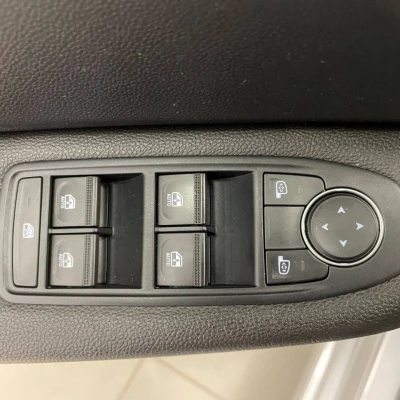 Clio TCe 90  Evolution - photo 23/45