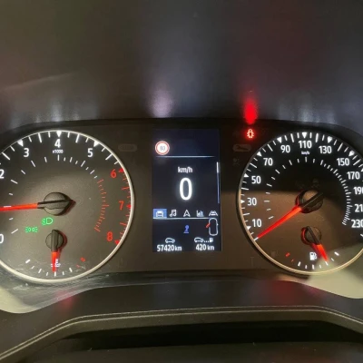 Clio TCe 90  Evolution - photo 22/45