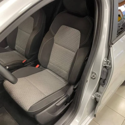 Clio TCe 90  Evolution - photo 13/45