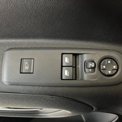 BERLINGO VAN TAILLE M 650KG BLUEHDI 130 S&S EAT8   - photo 33/61