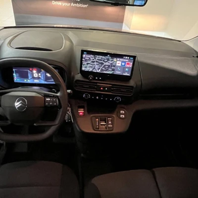 BERLINGO VAN TAILLE M 650KG BLUEHDI 130 S&S EAT8   - photo 20/61