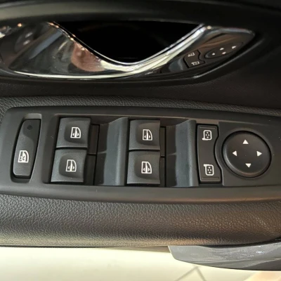 Mégane III TCE 115 Energy eco2  Zen - photo 29/52