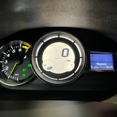 Mégane III TCE 115 Energy eco2  Zen - photo 27/52