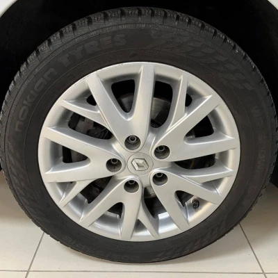 Mégane III TCE 115 Energy eco2  Zen - photo 9/52