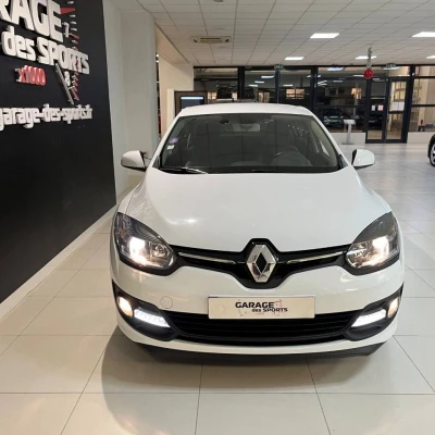 Mégane III TCE 115 Energy eco2  Zen - photo 2/52