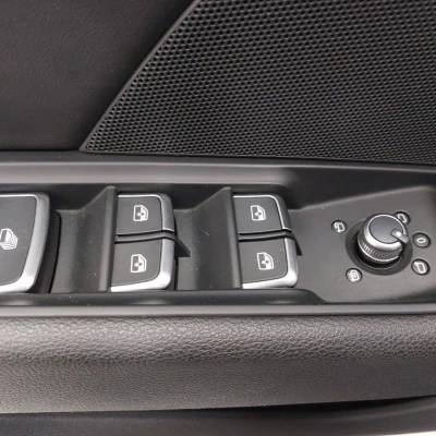 A3 Cabriolet 40 TFSI 190 S tronic 7 Quattro  S Line - photo 42/78