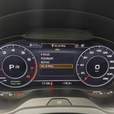 A3 Cabriolet 40 TFSI 190 S tronic 7 Quattro  S Line - photo 39/78