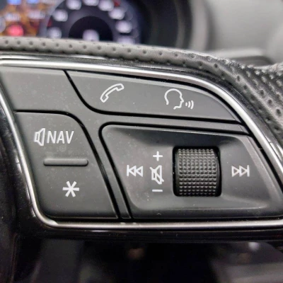 A3 Cabriolet 40 TFSI 190 S tronic 7 Quattro  S Line - photo 35/78