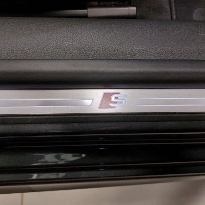 A3 Cabriolet 40 TFSI 190 S tronic 7 Quattro  S Line - photo 30/78