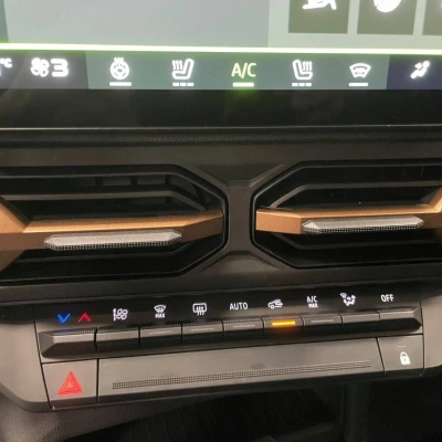 Duster Mild Hybrid 130 4x4  Extreme - photo 43/63