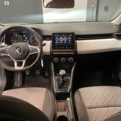 Clio TCe 90  Evolution - photo 18/50