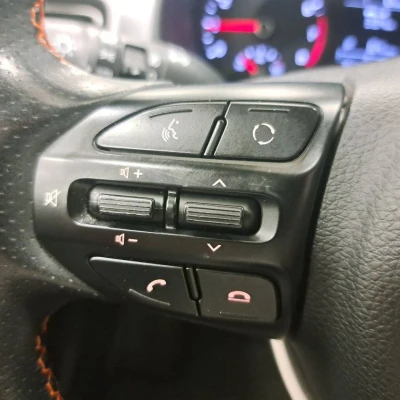 Stonic 1.0 T-GDi 120 ch ISG BVM6  Design - photo 24/55