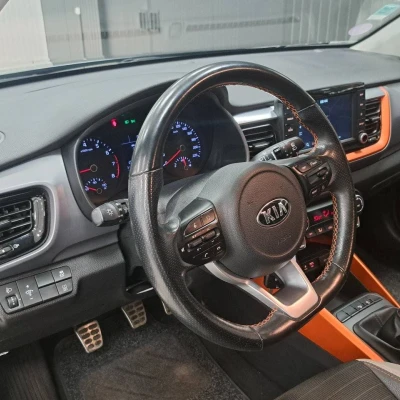 Stonic 1.0 T-GDi 120 ch ISG BVM6  Design - photo 16/55