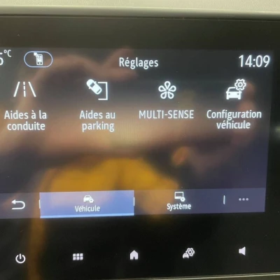 Captur TCe 160 EDC - 21  Intens - photo 50/60