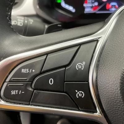 Captur TCe 160 EDC - 21  Intens - photo 23/60