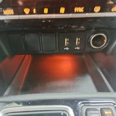 Eclipse Cross 2.4 MIVEC PHEV Twin Motor 4WD  Business - photo 43/68