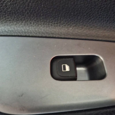 Rio 1.0 T-GDi 120 ch MHEV DCT7  GT-Line Premium - photo 48/55