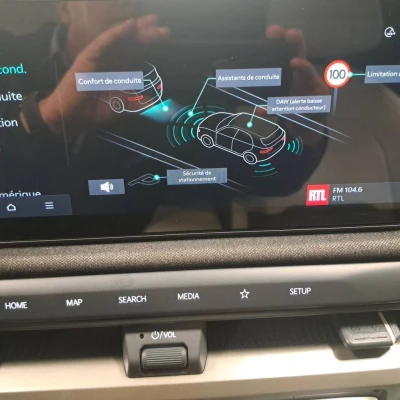 EV3 81.4 kWh 204 ch Autonomie Longue  GT-line - photo 61/87