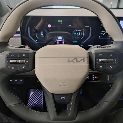 EV3 81.4 kWh 204 ch Autonomie Longue  GT-line - photo 28/87