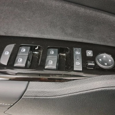 Sportage 1.6 T-GDi 252ch ISG Hybride Rechargeable BVA6 4x4  GT-line Premium - photo 43/91