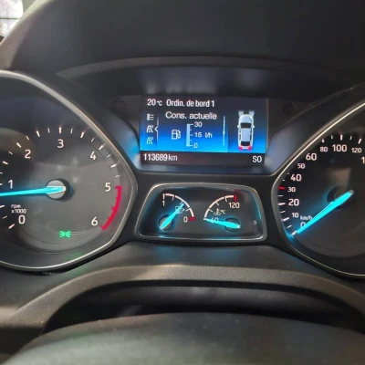 Kuga 2.0 TDCi 150 S&S 4x2 BVM6  Titanium - photo 25/54