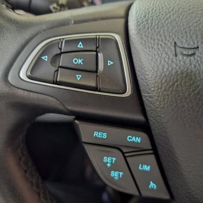 Kuga 2.0 TDCi 150 S&S 4x2 BVM6  Titanium - photo 23/54