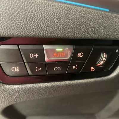 Touring 320e xDrive 204 ch BVA8  Business Design - photo 42/86