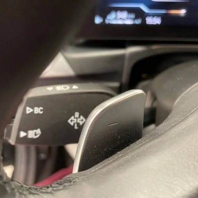 Touring 320e xDrive 204 ch BVA8  Business Design - photo 27/86