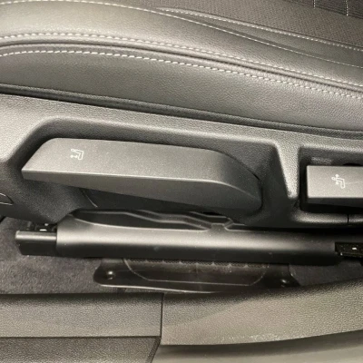 Touring 320e xDrive 204 ch BVA8  Business Design - photo 18/86