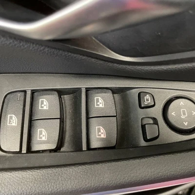 Touring 320e xDrive 204 ch BVA8  Business Design - photo 36/82