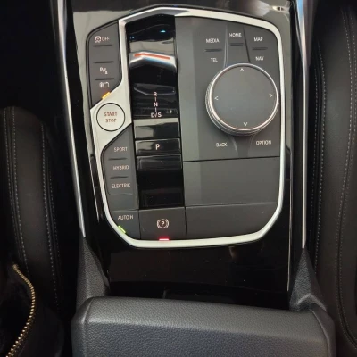 Touring 320e xDrive 204 ch BVA8  Business Design - photo 40/77