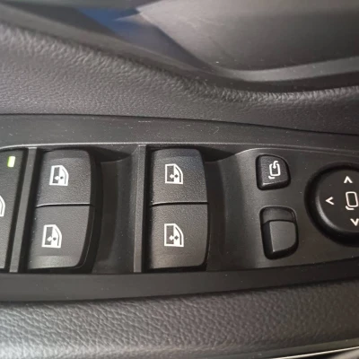 Touring 320e xDrive 204 ch BVA8  Business Design - photo 36/77