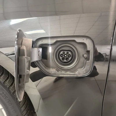 Touring 320e xDrive 204 ch BVA8  Business Design - photo 11/77