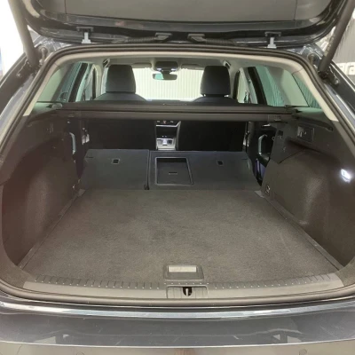 Leon Sportstourer 2.0 TDI 150 DSG7  Xcellence - photo 65/68