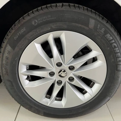Octavia Combi 2.0 TDI 116 ch DSG7  Business - photo 9/70