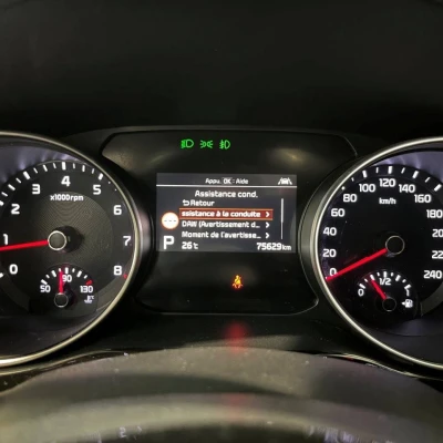 CEED SW 1.4 T-GDI 140 ch ISG DCT7  GT Line Premium - photo 37/75